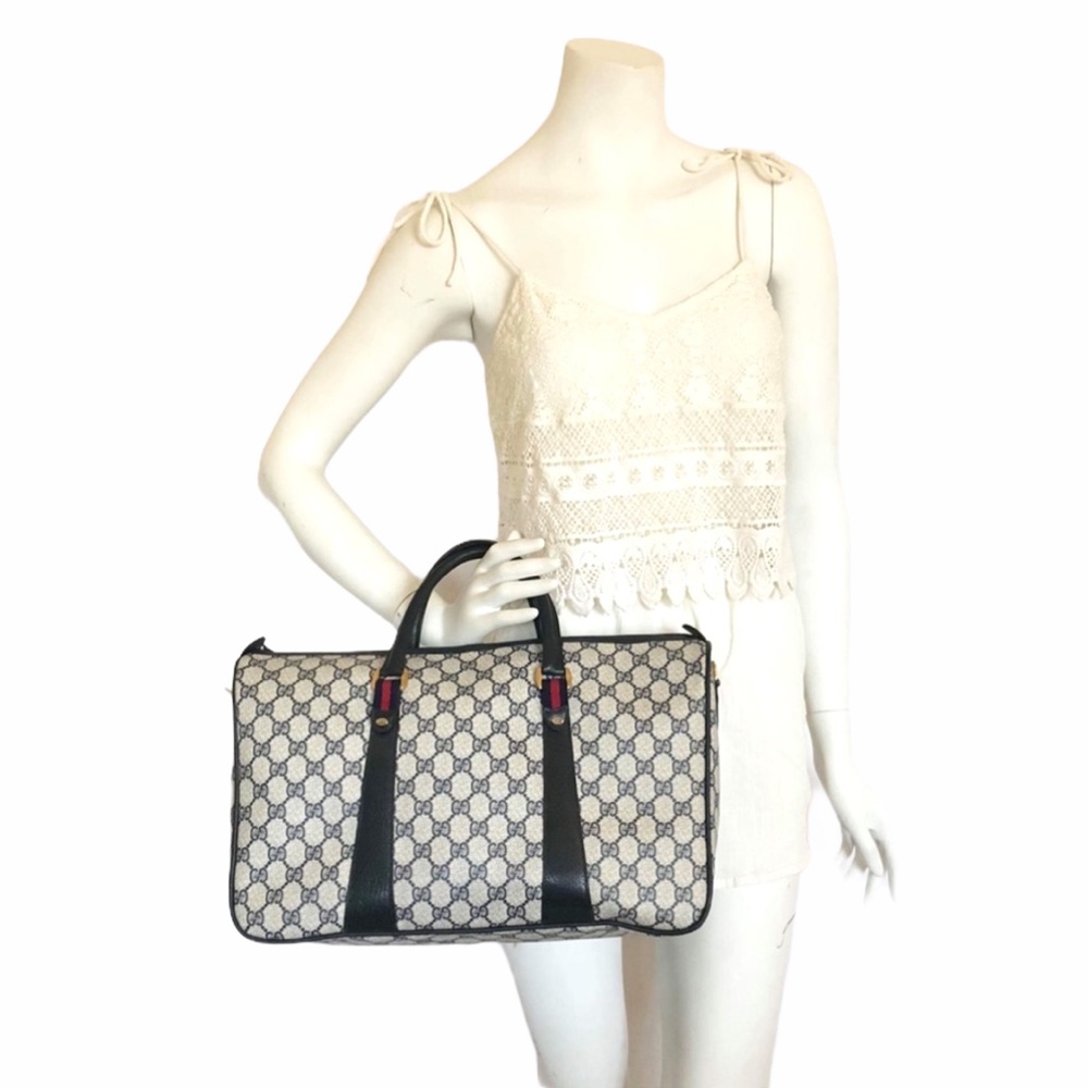 Gucci Vintage GG Supreme Duffle Bag